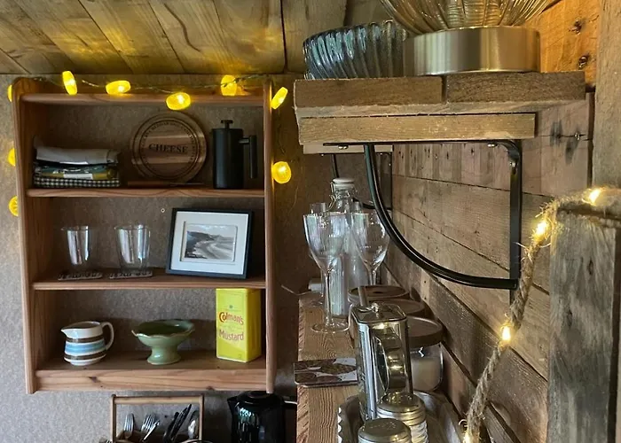 The Deer Hut At Carr House Farm * Scarborough