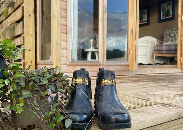 Kemping The Deer Hut At Carr House Farm Scarborough
